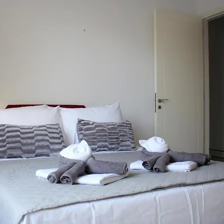 Helios House Villa